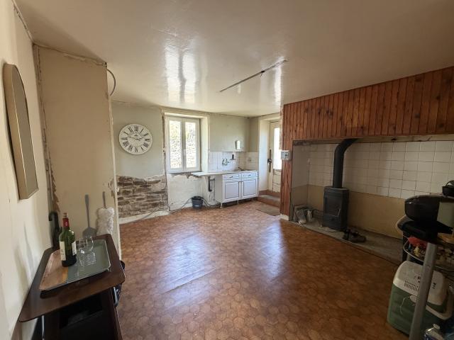 Maison vente à Tulle, Bar