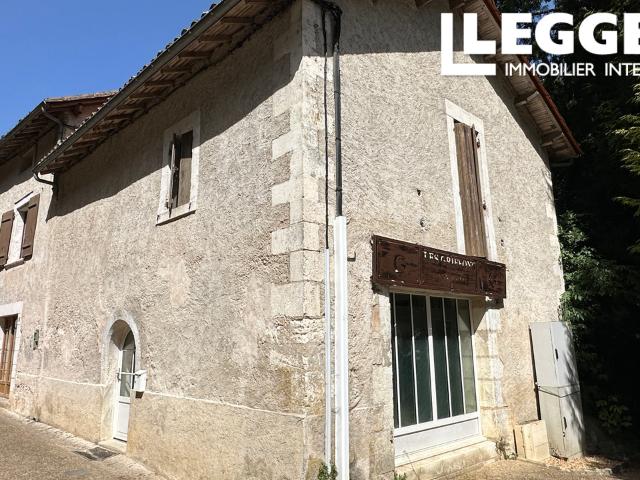Maison vente à Nontron, Bourdeilles
