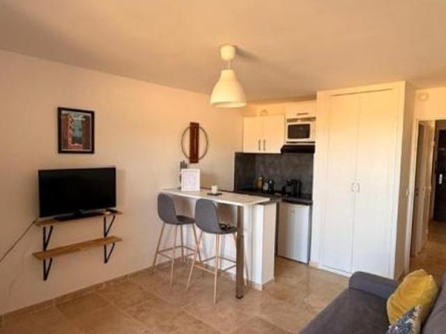 Maison location à Arrondissement de Toulon, Carqueiranne