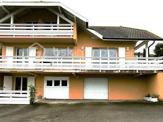 Maison vente à Saint-Julien-en-Genevois, Bossey