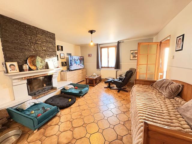 Maison vente à Beauvais, Esches