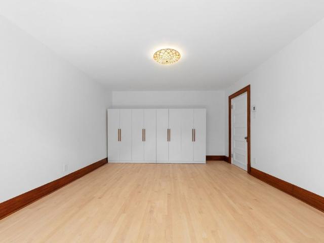 House for rent in Côte-des-Neiges–Notre-Dame-de-Grâce, Montréal