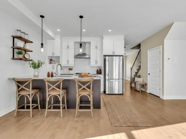 House for rent in Les Collines-de-l'outaouais, Quebec