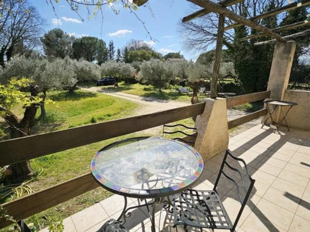Maison vente à Nîmes, Montaren-et-saint-médiers