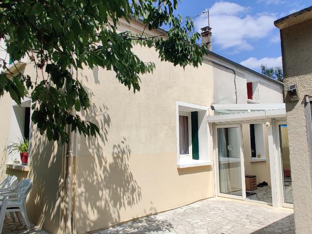Maison vente à Melun, La Rochette