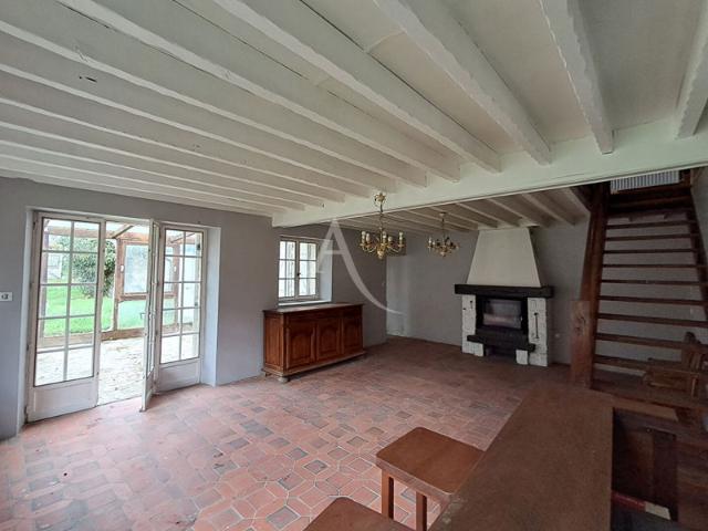 Maison vente à Pithiviers, Laas