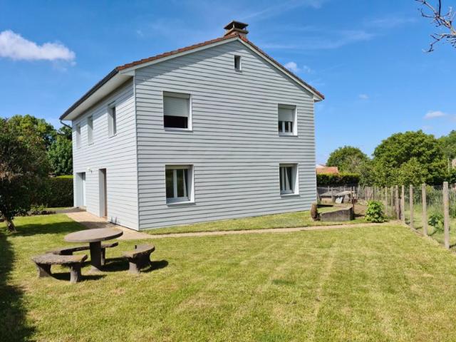 Maison location à Riom, Chanat-la-mouteyre
