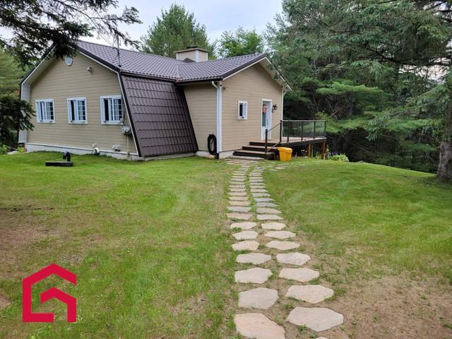 House for rent in Laurentides, Quebec