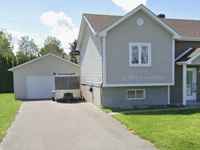 House for rent in D'autray, Quebec