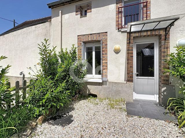 Maison location à Sens, Champigny