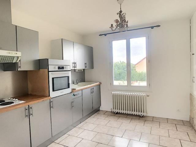 Maison location à Orléans, La Ferté-saint-aubin
