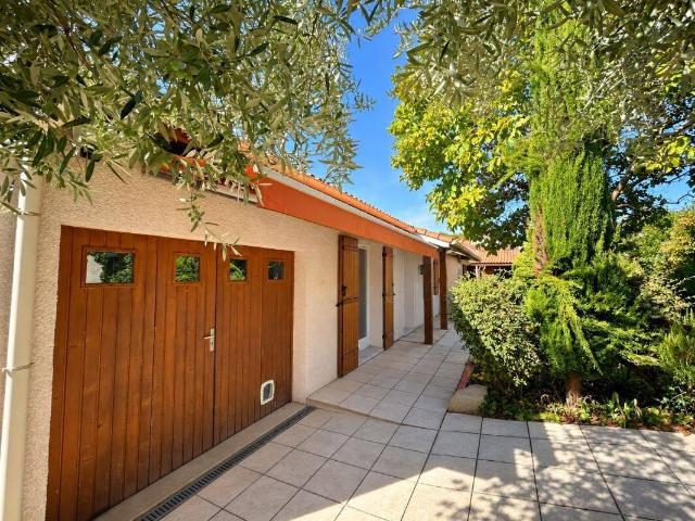 Maison location à Saint-Donat-sur-l'Herbasse, Drôme