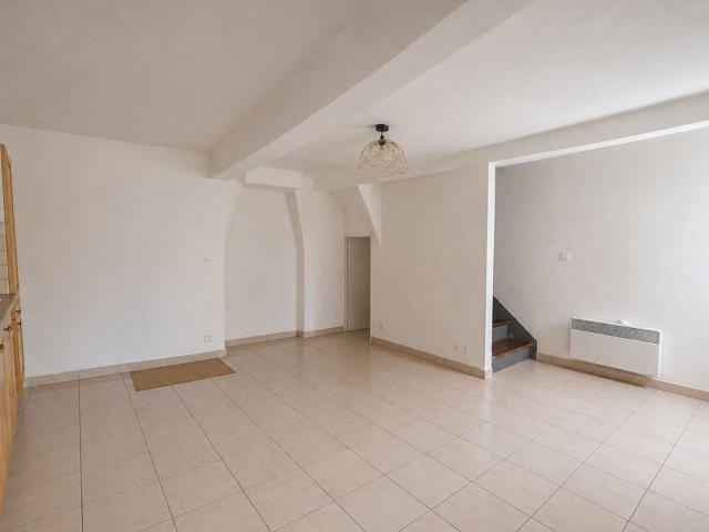 Maison location à Brignoles, Régusse