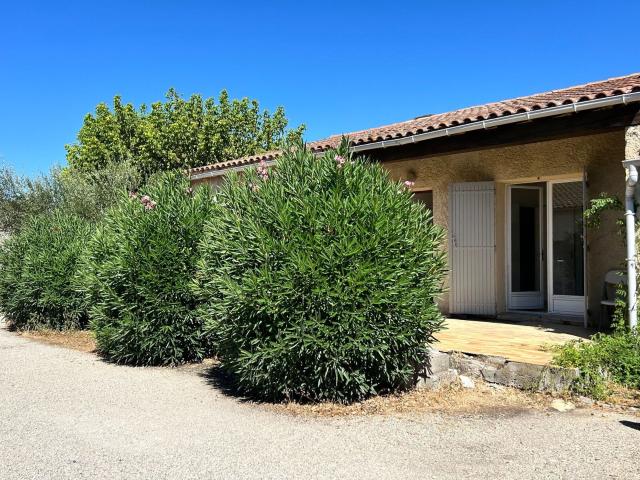 Maison location à Arles, La Salle Les Alpes