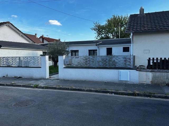 Maison location à Le Plessis-bouchard