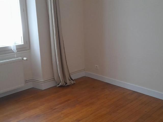Maison location à La Tuilerie, Chabris