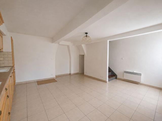 Maison location à Brignoles, Régusse