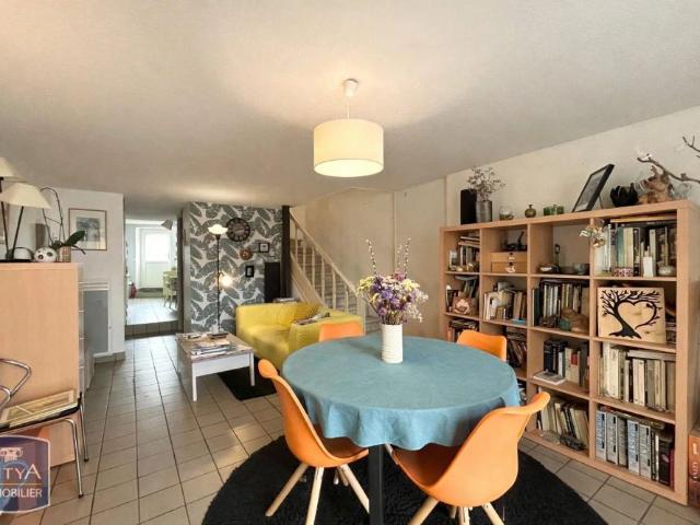 Maison location à La Frairie, Renaison