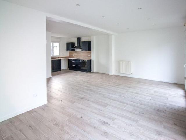 Maison location à France métropolitaine, Saint-gratien