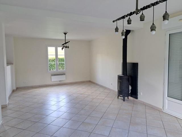 Maison location à Saint-Pierre-lès-Bitry, Oise