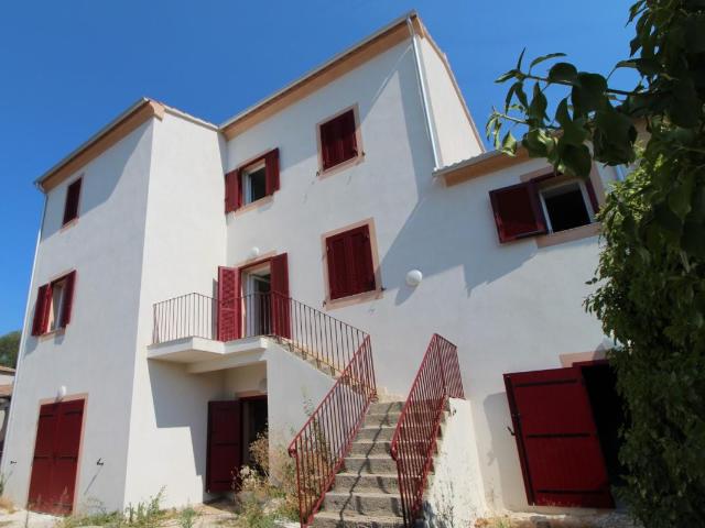 Maison location à Ajaccio, Afa