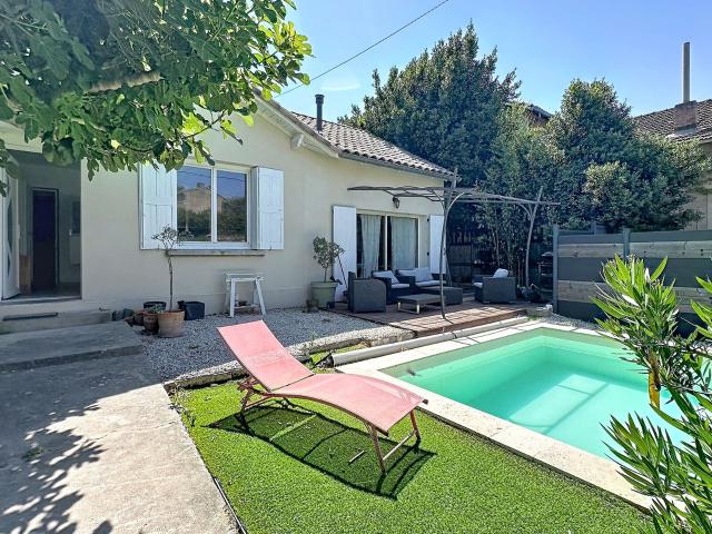 Maison location à Arles, Barbentane