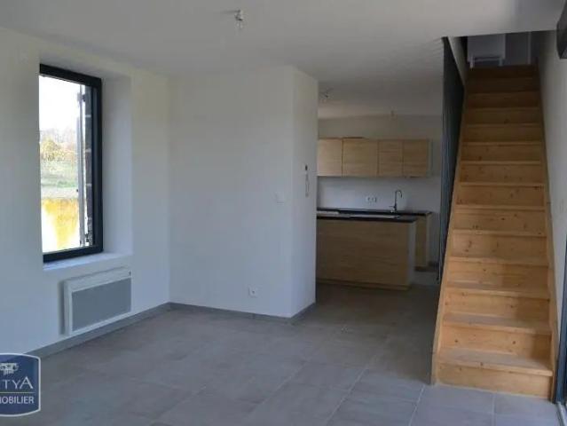 Maison location à Riom, Pessat-villeneuve
