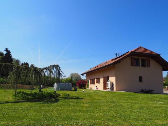 Maison location à Saint-Julien-en-Genevois, Scientrier