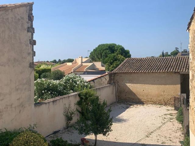 Maison location à Nîmes, Générac