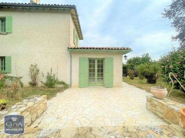 Maison location à Le Vivey, Gensac