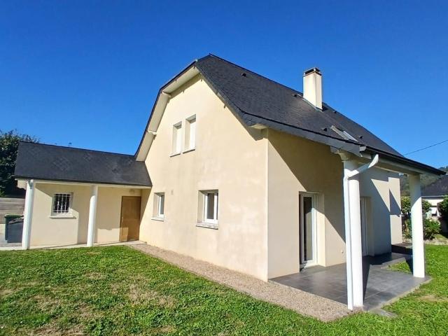 Maison location à Bagnères-de-Bigorre, Cantaous