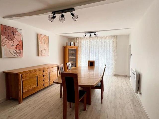 Maison location à Roanne, Saint-marcel-d'urfé