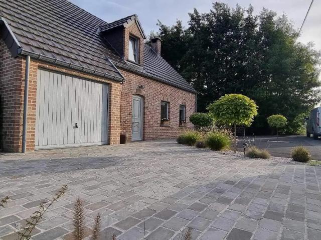 Appartement location à Aat, Wallonie