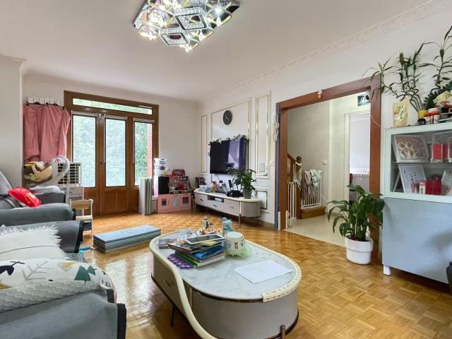Maison location à Mairie - Vieux-Pays, Aulnay-sous-Bois