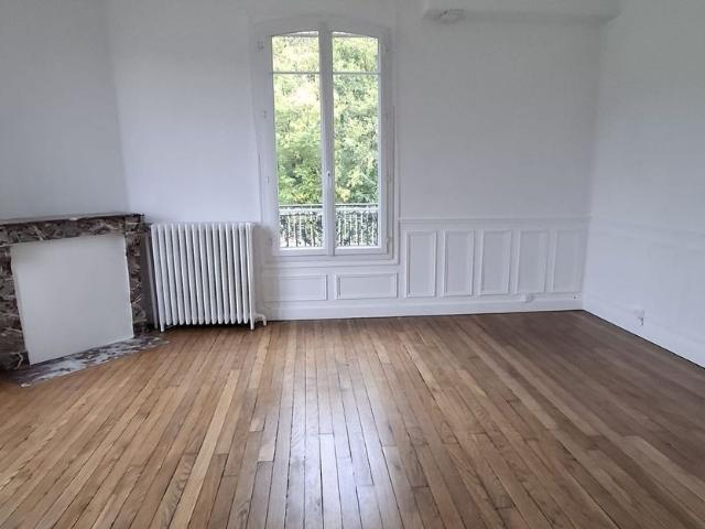Maison location à Saint-Ouen-sur-Morin, Seine-et-Marne