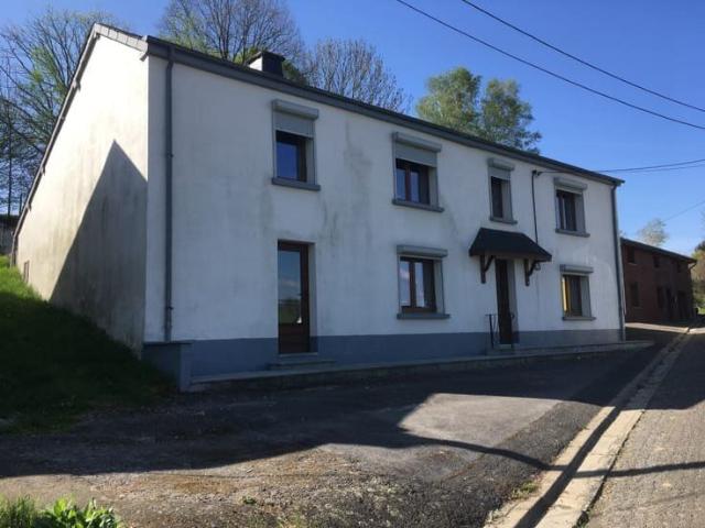 Maison location à Grandvoir, Wallonie