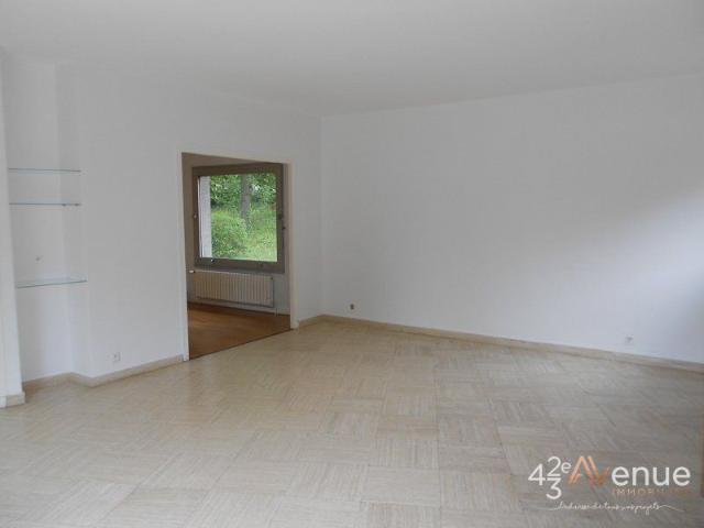 Maison location à Saint-Étienne, L'etrat