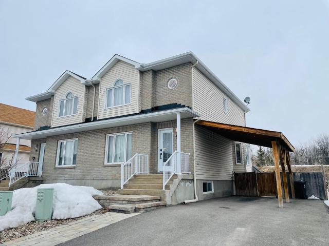 House for rent in Gatineau, Quebec