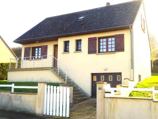 Maison location à Nogent-le-Rotrou, Centre-Val de Loire