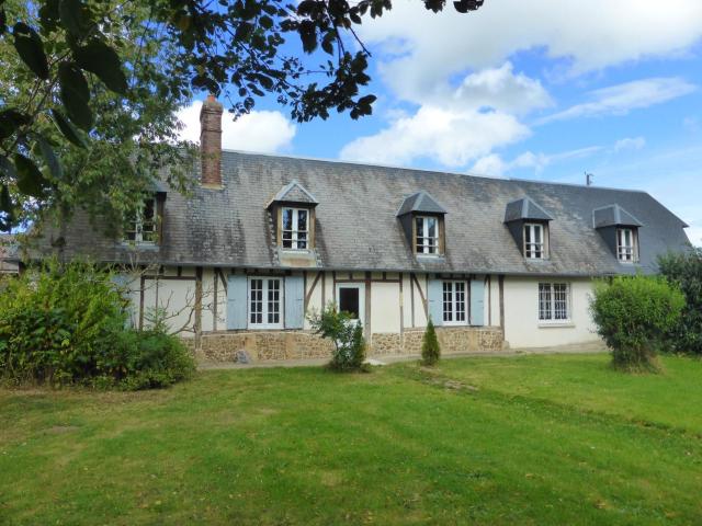 Maison location à Bernay, Chamblac