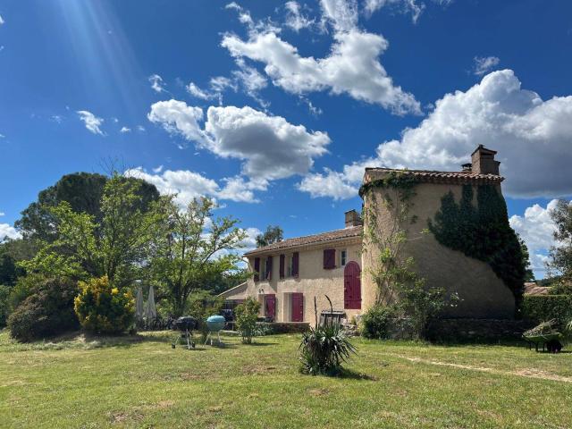 Maison location à Châteauneuf-le-Rouge, Bouches-du-Rhône