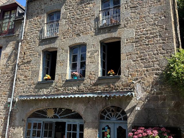Maison vente à Dinan, Côtes-d'Armor