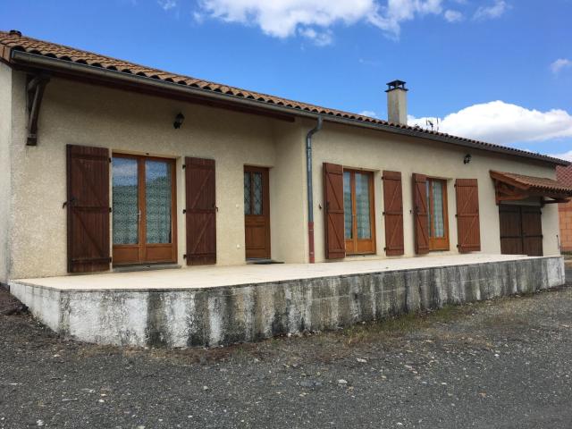 Maison location à Mâcon, Matour