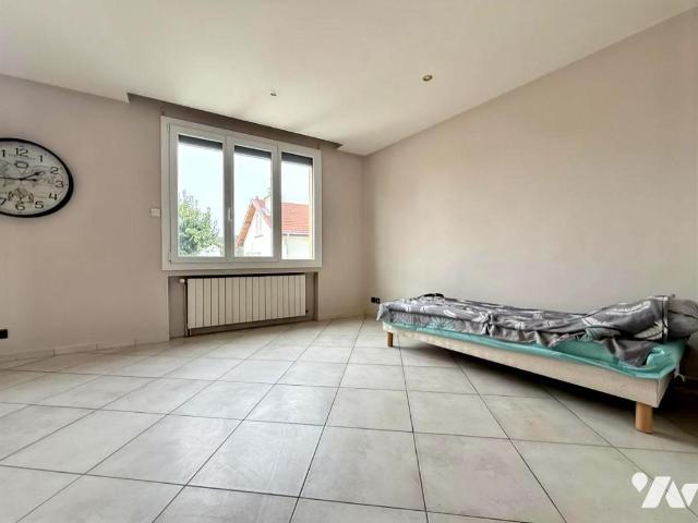 Maison vente à Oyonnax, Ain