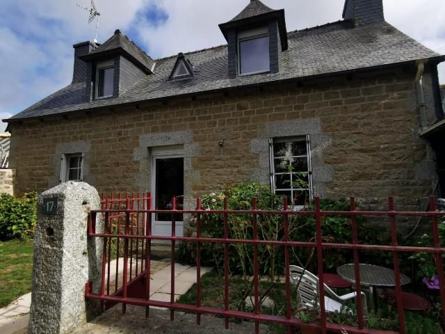Maison location à Pluzunet, Côtes-d'Armor