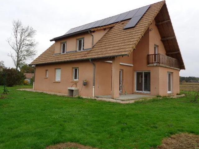 Maison location à Saint-Germain-du-Plain, Saône-et-Loire