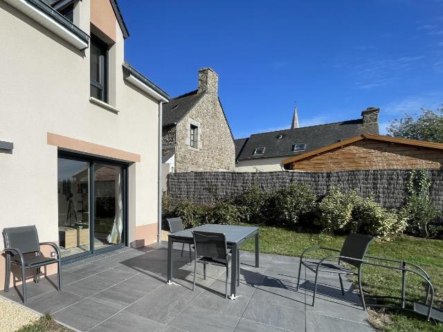 Maison location à Saint-Père-Marc-en-Poulet, Ille-et-Vilaine