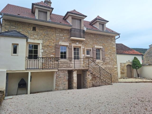 Maison location à Beaune, Santenay