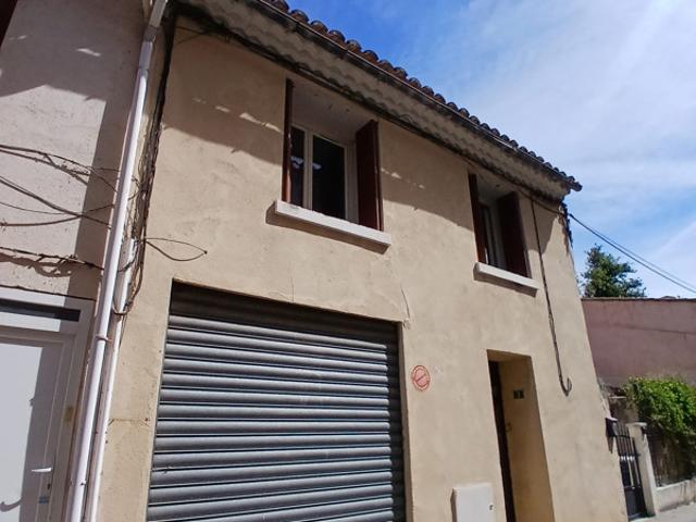 Maison location à Aix-en-Provence, La Fare-les-oliviers