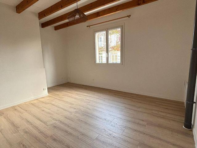 Maison location à Montignac-de-Lauzun, Lot-et-Garonne